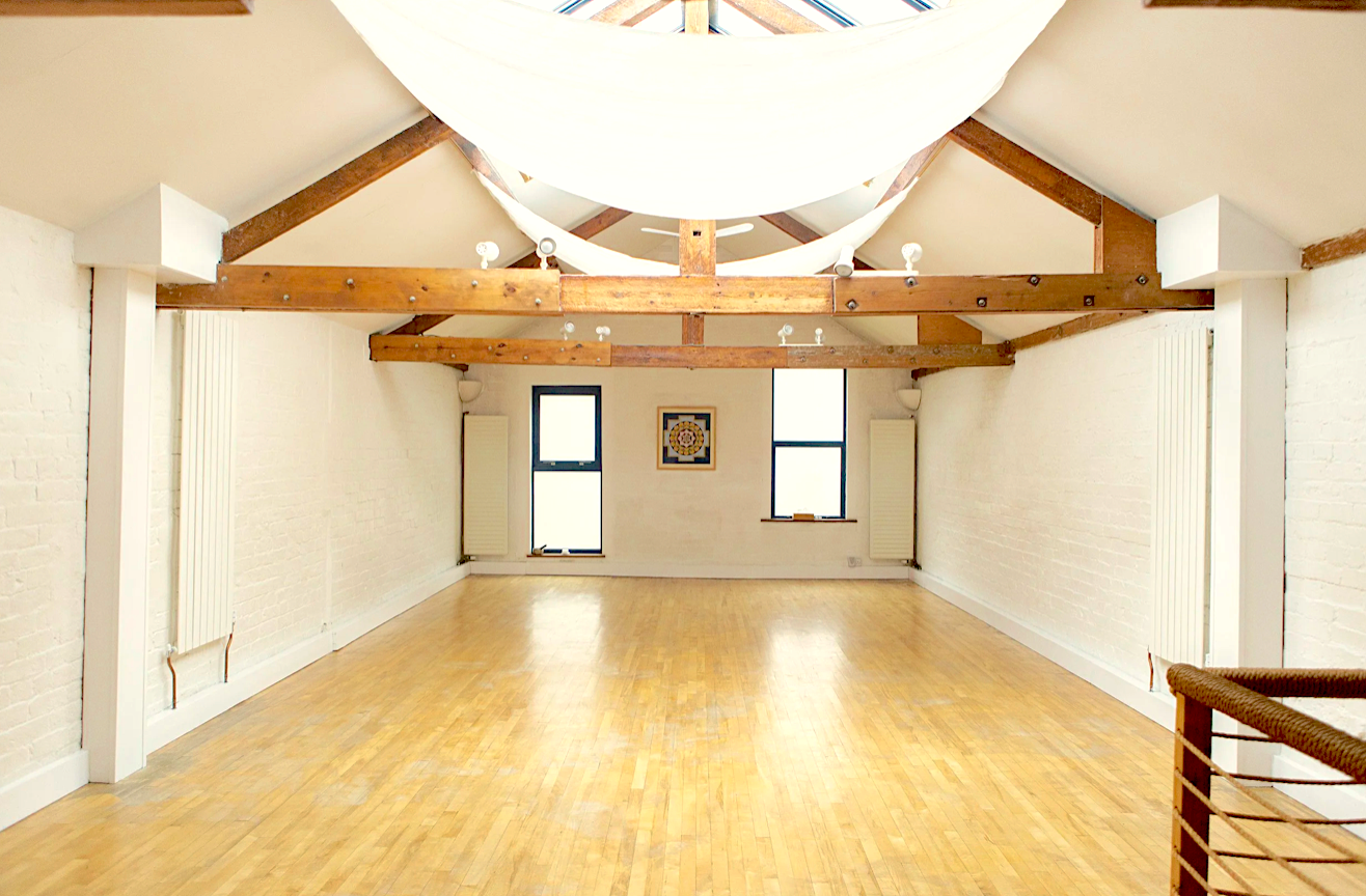 Bristol School Of Yoga - Photo 1
