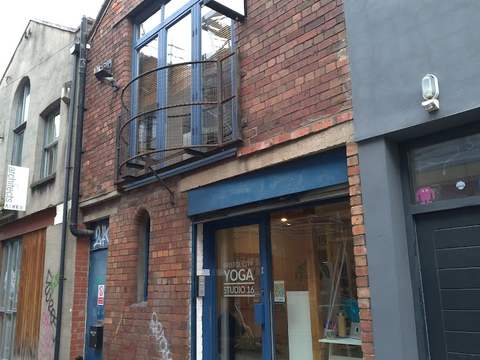 Bristol School Of Yoga - Photo 6