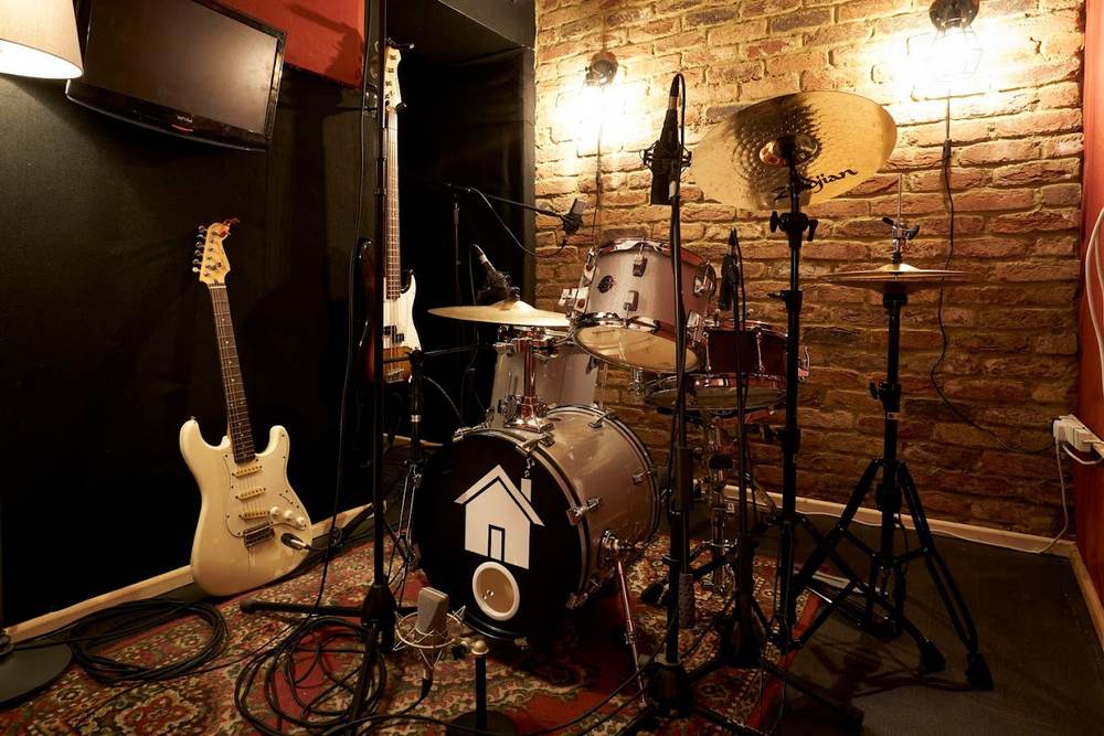 Free House Studios - Photo 2