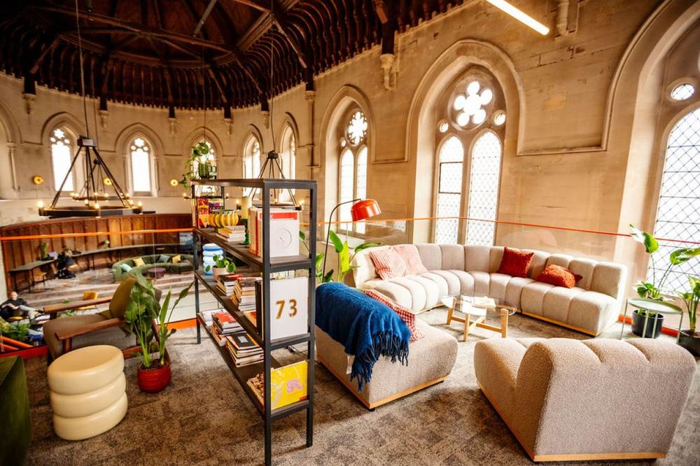 Trinity Church - Studios - Photo 3