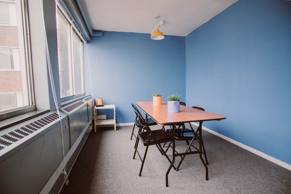 The Den  - Photo 2