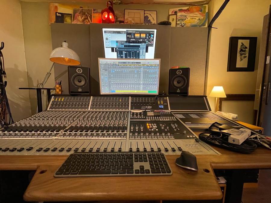 Humm Studios - Photo 2
