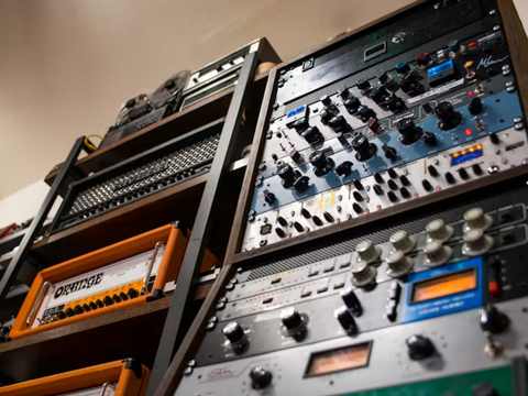 Humm Studios - Photo 6