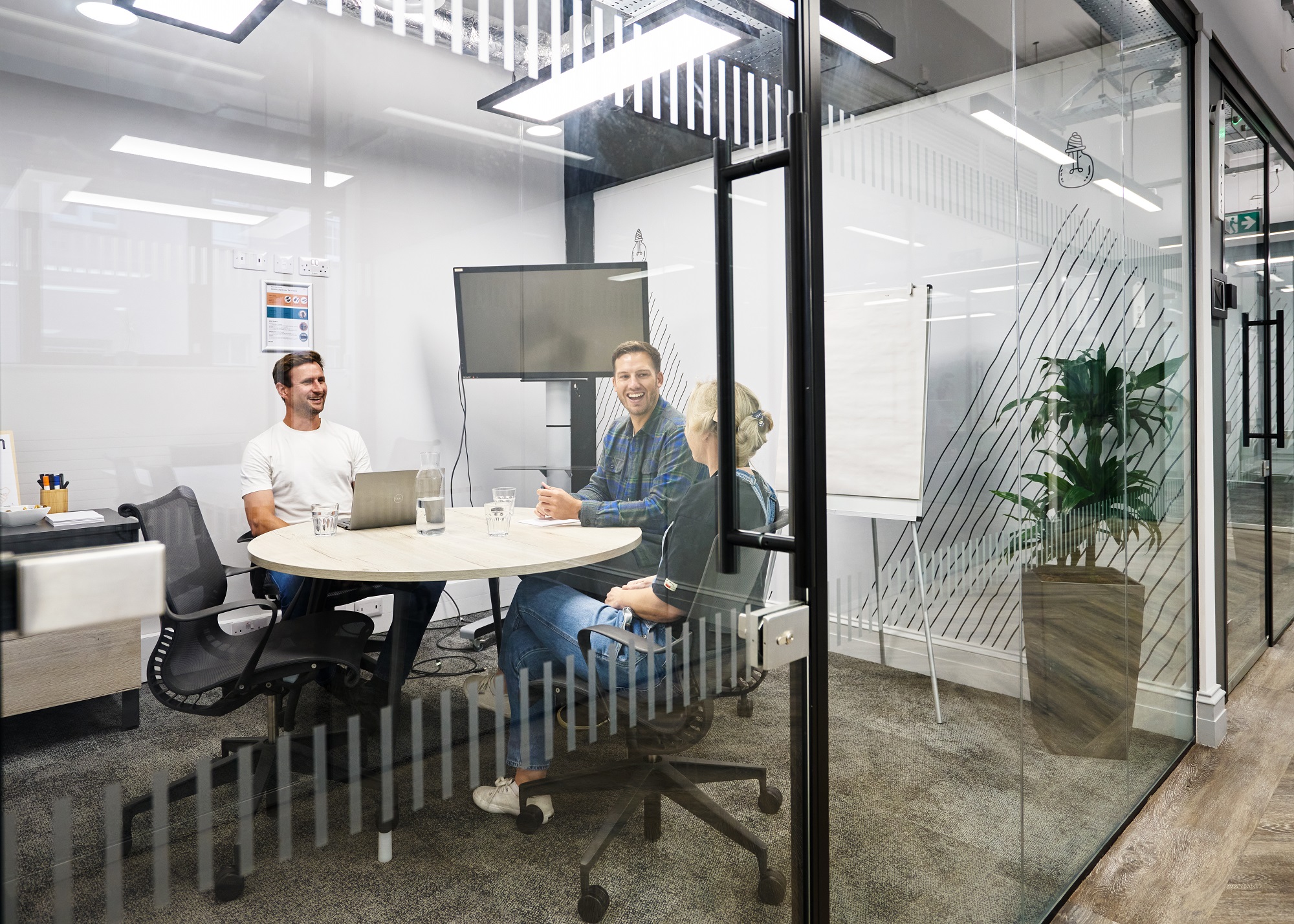 Meeting Room Small - Photo 1